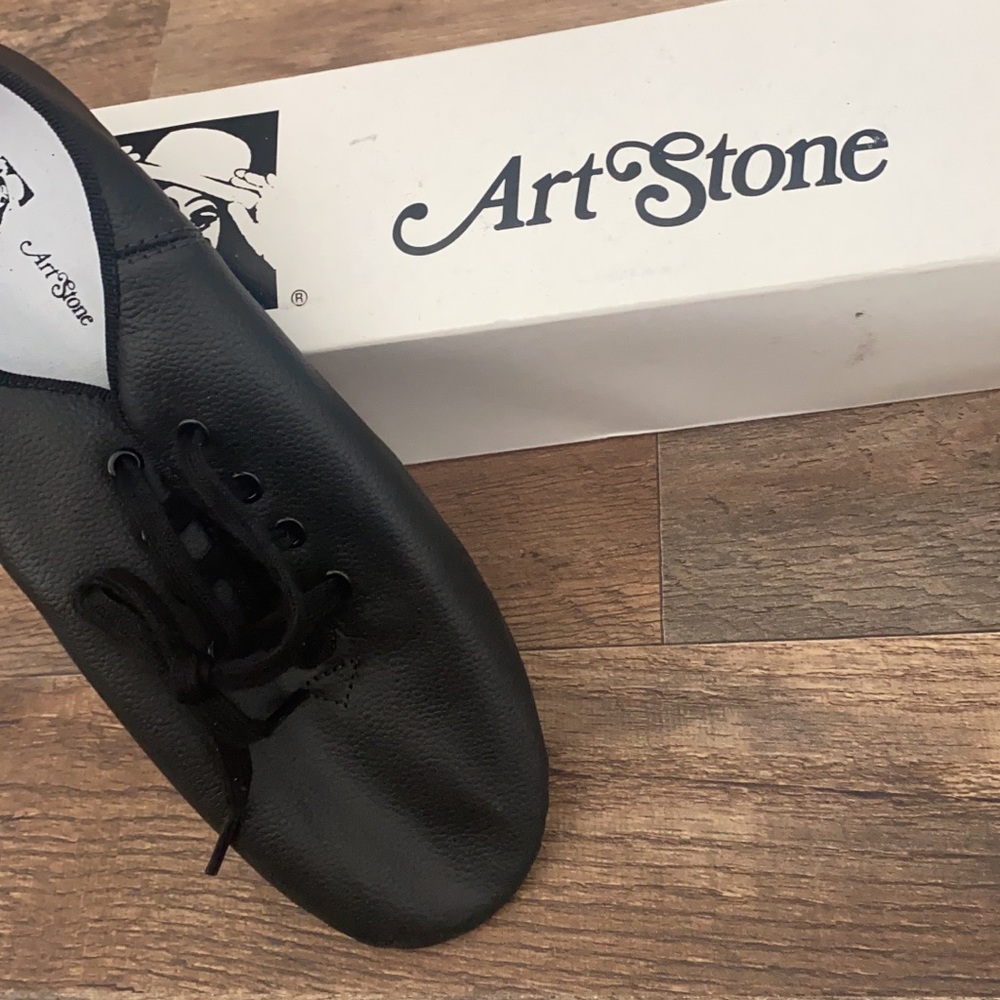 Art stone jazz dance shoe!